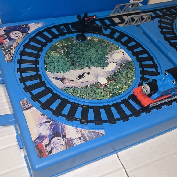 Vintage 1983 Thomas The Tank Engine & Friends Playset Case Track Set - Picture 2 of 12